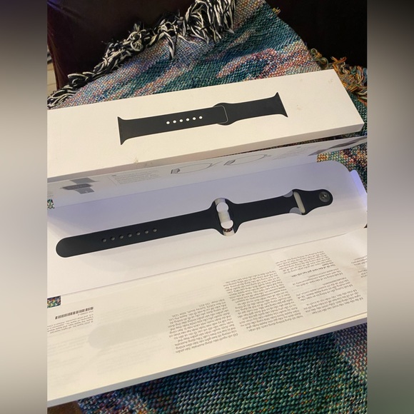 Brand new Apple Watch sports band, medium large size - Picture 2 of 4